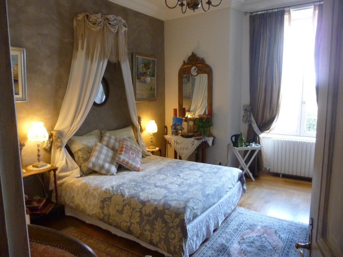 Le Petit Chateau - Tiffauges Proche Puy Dufou Ngoại thất bức ảnh